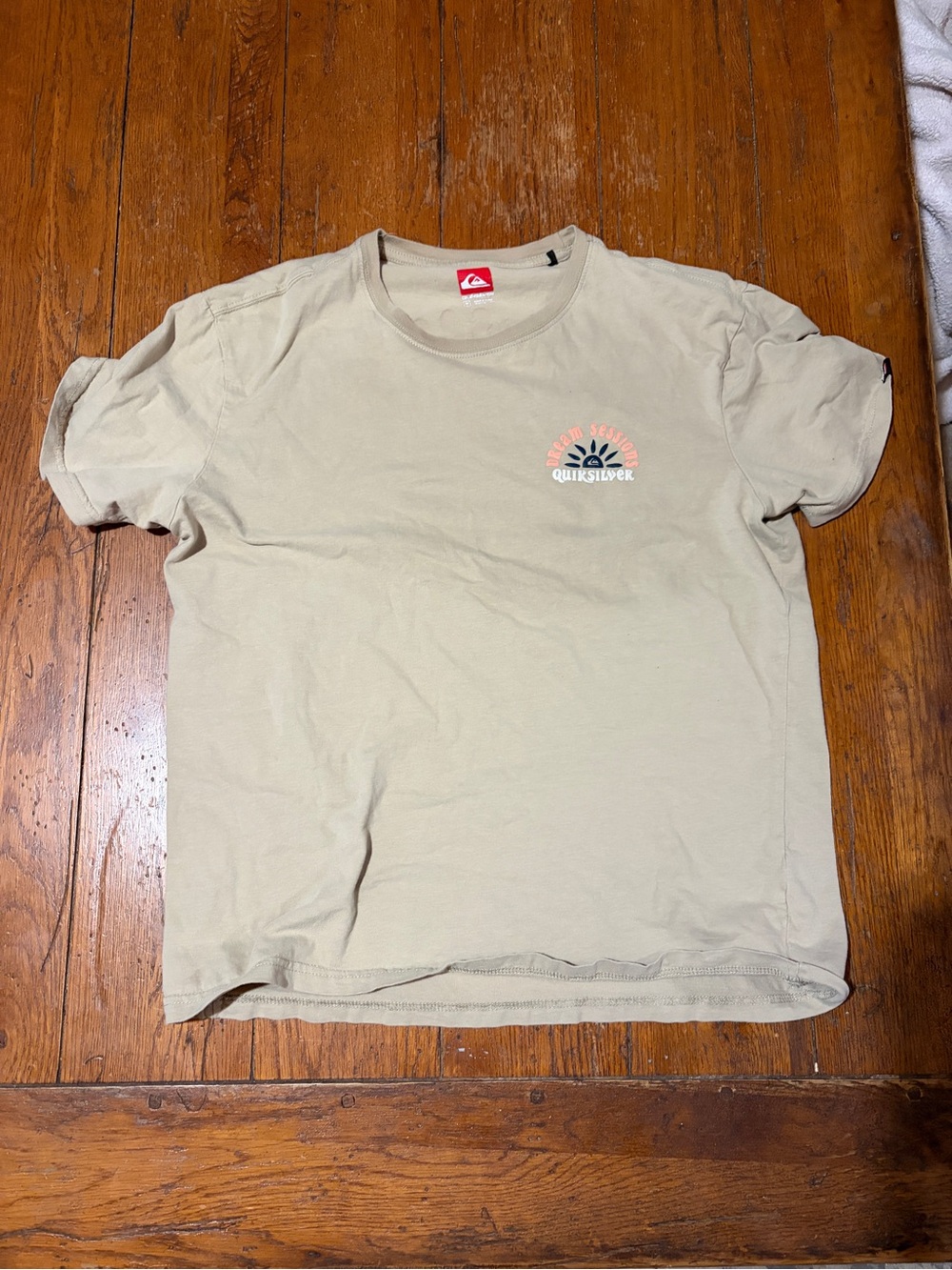 Quiksilver Men's Short Sleeve Crewneck T-Shirt - Sand